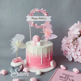 Verjaardagstaart/geboortetaart taartsteker roos