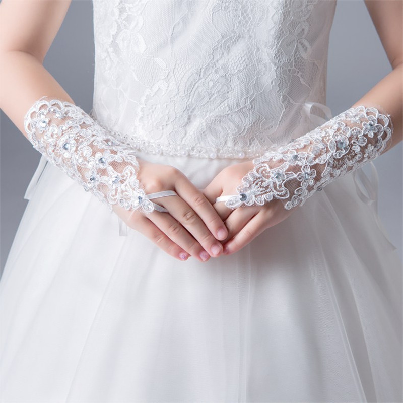 Lace communion hot sale gloves